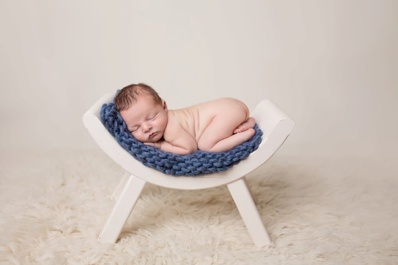 View More: http://meredithjunephoto.pass.us/hunt-newborn