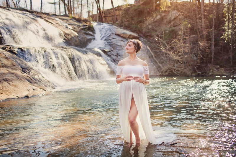 View More: http://baileykatesmith.pass.us/melissahuntmaternity